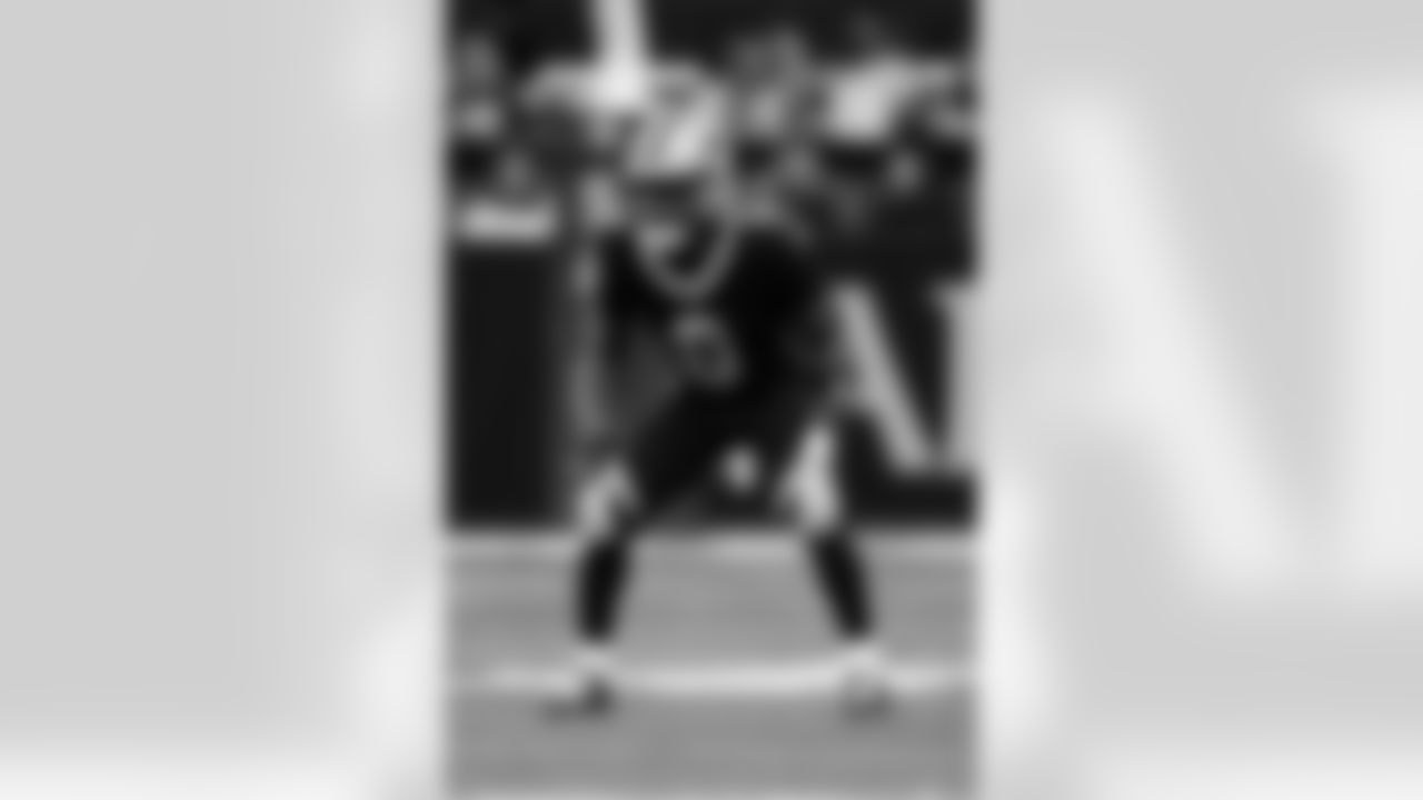 DB Ugo Amadi - Free Agent Signing (August 13)