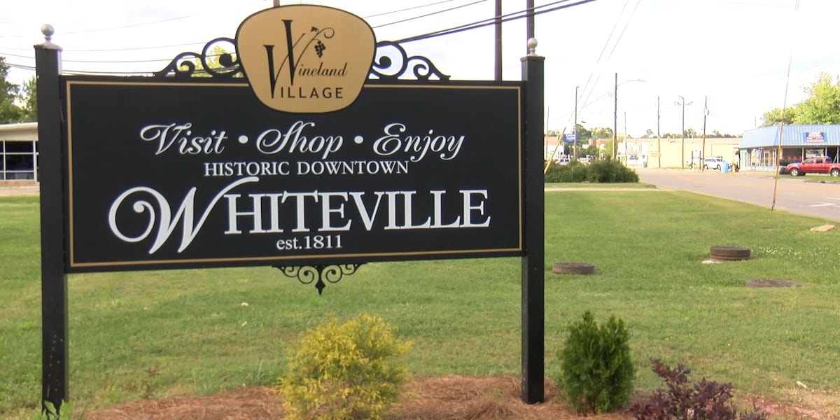 Whiteville leaders to consider 12 Whiteville leaders to consider 12