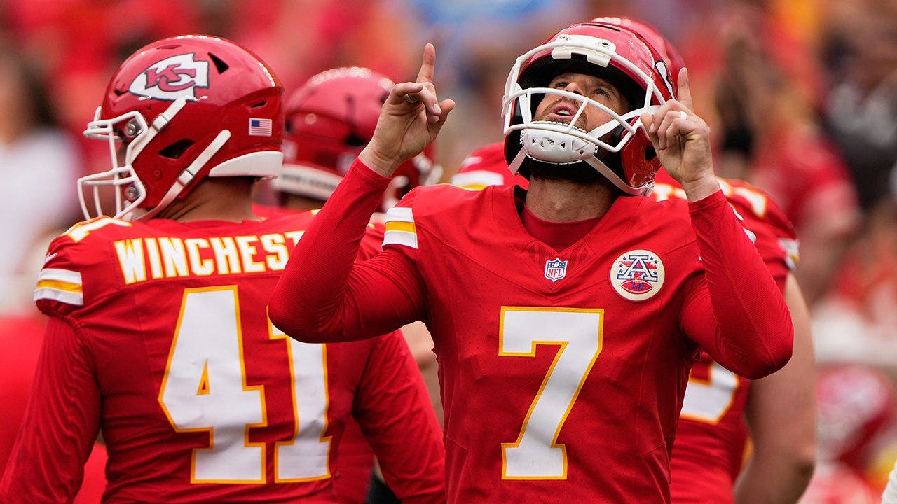 Harrison Butker’s 69-yard field goal demonstrates the NFL’s latest big scoring controversy Harrison Butker's 69-yard field goal demonstrates the NFL's latest big scoring controversy