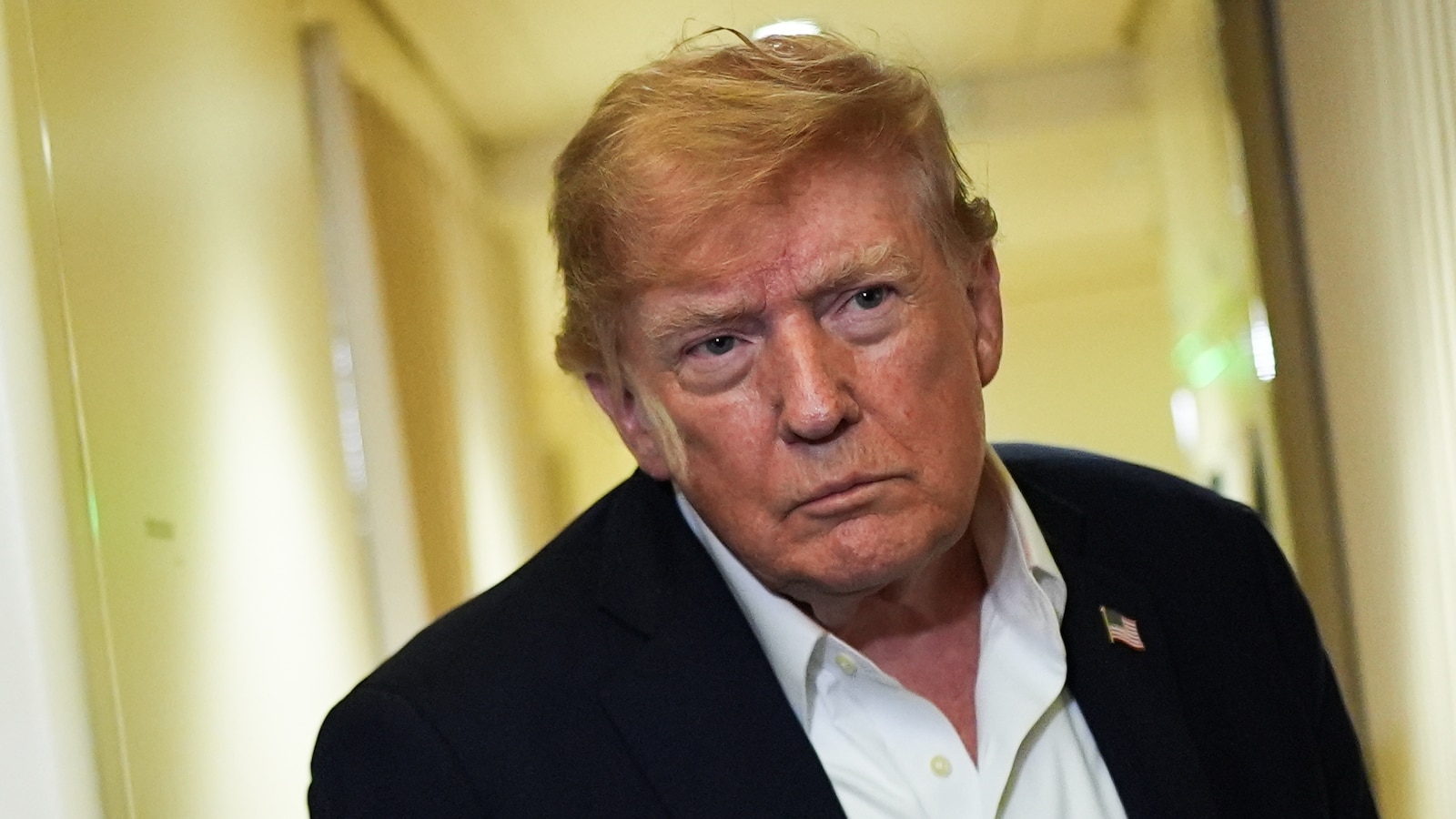Trump agrees to new bipartisan ethics provision in massive crypto bill Trump agrees to new bipartisan ethics provision in massive crypto bill